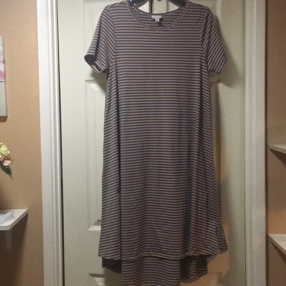 Lularoe CARLY